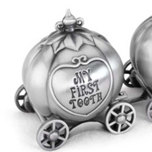 Pewter Finish Fairy Tale coach Tooth And Curl Box - Picture 4 of 4